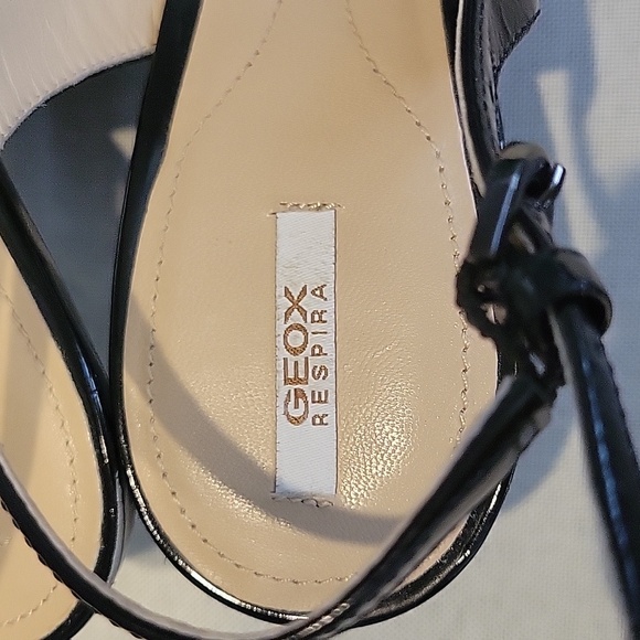 GEOX Patent Leather Slingback 2.5" mid-heels in black - Picture 4 of 9